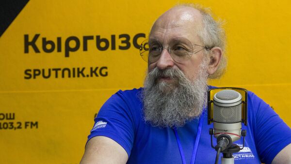Телеведущий и журналист Анатолий Вассерман - Sputnik Кыргызстан