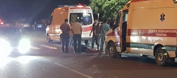 Автонаезд на девушку на улице Льва Толстого в Бишкеке - Sputnik Кыргызстан