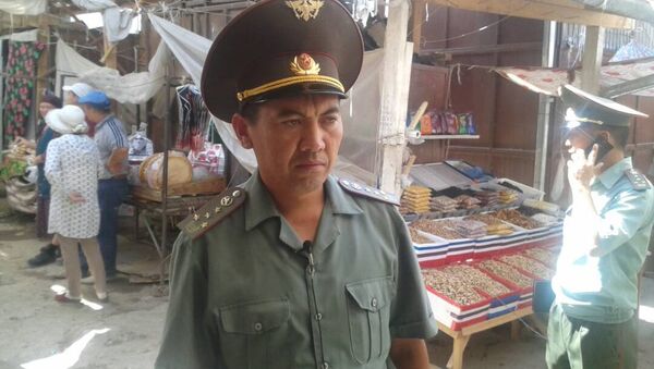 Баткен шаарындагы Өрткө каршы күрөшүү кызматынын башчысы Адилбек Гыязов - Sputnik Кыргызстан