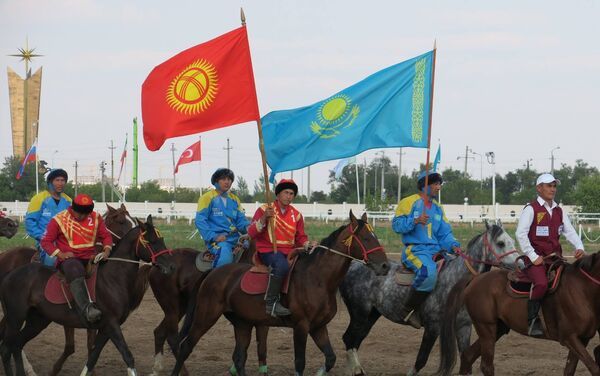 Обе сборные стали лидерами в своих группах, что позволило им выйти в финал - Sputnik Кыргызстан