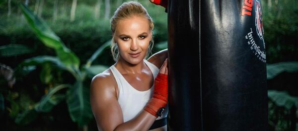 Кыргызстанский боец смешанных единоборств Валентина Шевченко. Архивное фото - Sputnik Кыргызстан