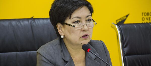 Министр образования и науки Гульмира Кудайбердиева - Sputnik Кыргызстан