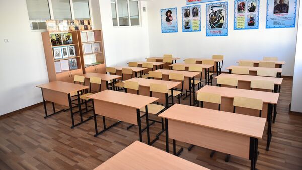 Открытие новых школ в Бишкеке - Sputnik Кыргызстан