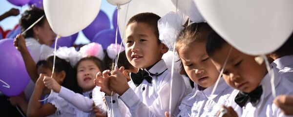 Открытие новых школ в Бишкеке - Sputnik Кыргызстан