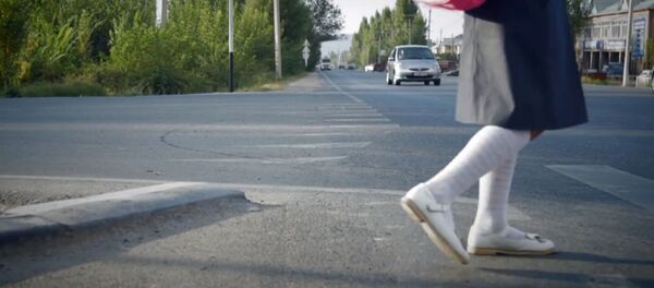 Социальный ролик, призывающий взрослых позаботиться о безопасности детей - Sputnik Кыргызстан