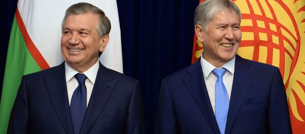 Визит президента Узбекистана Шавката Мирзиёева в Кыргызстан - Sputnik Кыргызстан