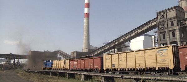 Разгрузка 70 тонн угля за секунды — видео с обновленной ТЭЦ - Sputnik Кыргызстан