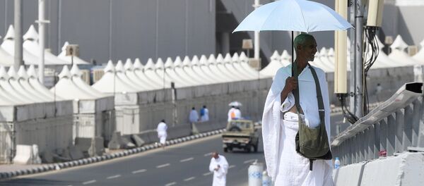 Паломники во время хаджа в Саудовской Аравии - Sputnik Кыргызстан