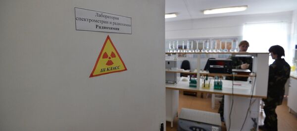 Лаборатория спектрометрии и радиохимии. Архивное фото - Sputnik Кыргызстан