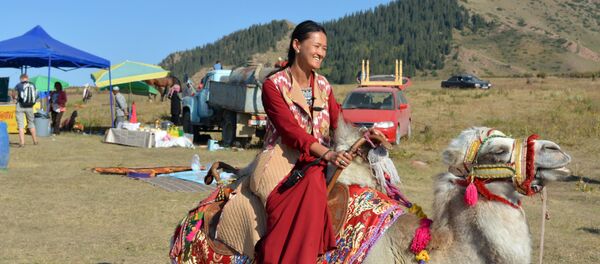 Тоң районунун Боз салкын жайлоосунда Салбурун фестивалы өттү - Sputnik Кыргызстан