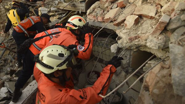 Последствия землетрясения в Мексике - Sputnik Кыргызстан