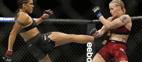 Бой Валентины Шевчкенко в Амандой Нуньес - Sputnik Кыргызстан