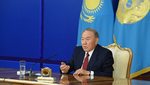 Об идеальном мужчине — Назарбаев рассказал анекдот - Sputnik Кыргызстан