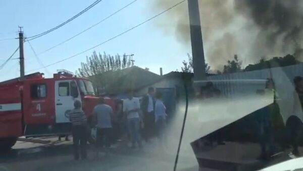 Клубы дыма над частным сектором снял очевидец в Бишкеке - Sputnik Кыргызстан