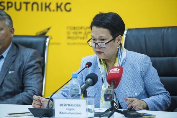 Начальник Управления образования мэрии Бишкека Сауле Мейрманова - Sputnik Кыргызстан