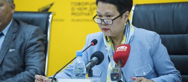 Начальник Управления образования при мэрии Бишкека Сауле Мейрманова. Архивное фото Начальник Управления образования при мэрии Бишкека Сауле Мейрманова. Архивное фото - Sputnik Кыргызстан