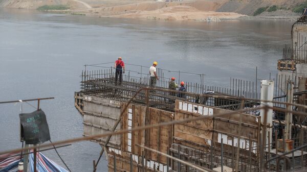 Строительство ГЭС. Архивное фото - Sputnik Кыргызстан