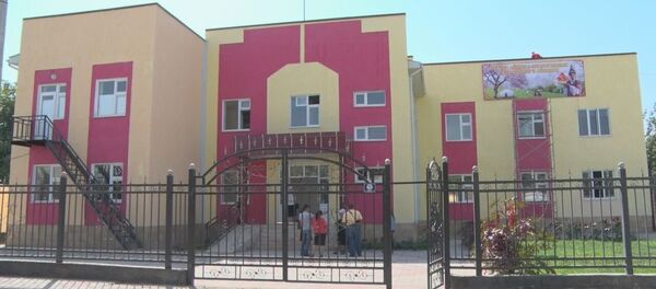 Зыянкечтерди жок кылуучу каражаттардын түрүн өндүргөн биологиялык фабрика негизделип, иштей баштады Зыянкечтерди жок кылуучу каражаттардын түрүн өндүргөн биологиялык фабрика негизделип, иштей баштады - Sputnik Кыргызстан