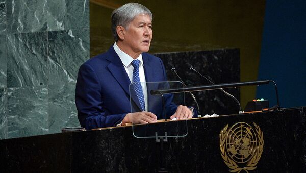 Что Атамбаев сказал на сессии Генассамблеи ООН — видео выступления - Sputnik Кыргызстан