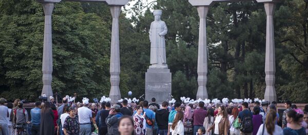 Международный фестиваль уличных театров в Бишкеке - Sputnik Кыргызстан