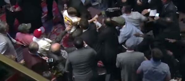 Во время речи Эрдогана в Нью-Йорке в зале началась драка – видео - Sputnik Кыргызстан