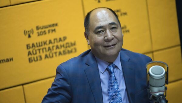 Президент сообщества Кыргыз тили Раимжан Курбанов - Sputnik Кыргызстан