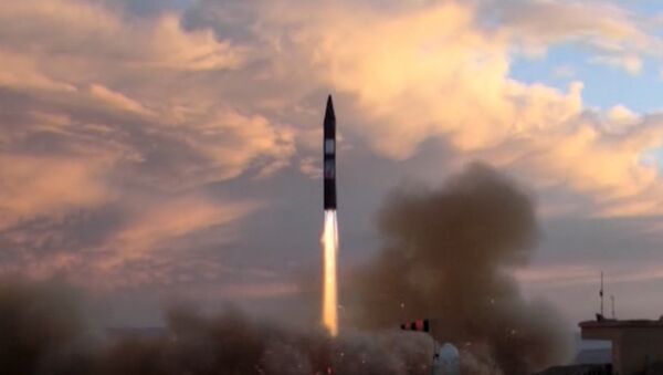 Запуск баллистической ракеты в Иране - Sputnik Кыргызстан