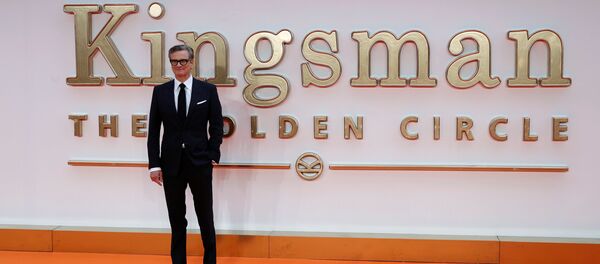 Актер Колин Ферт прибывает на премьере фильма Мэттью Вона Кингсман: Золотое кольцо Актер Колин Ферт прибывает на премьере фильма Мэттью Вона Кингсман: Золотое кольцо - Sputnik Кыргызстан