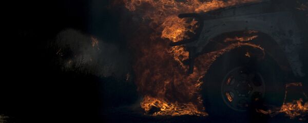 Күйүп жаткан автоунаа. Архив - Sputnik Кыргызстан