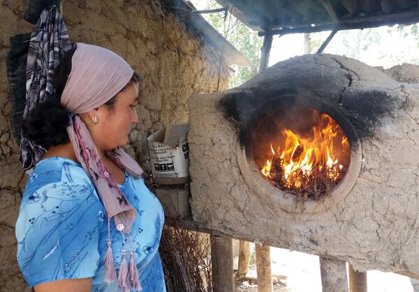 Жизнь 31-летней ЛОВЗ Лутсии Эралиевой - Sputnik Кыргызстан