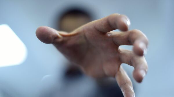 Рука мужчины. Архивное фото - Sputnik Кыргызстан