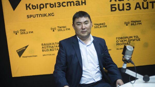 Председатель Кыргызского общества слепых и глухих Марат Ташбаев - Sputnik Кыргызстан