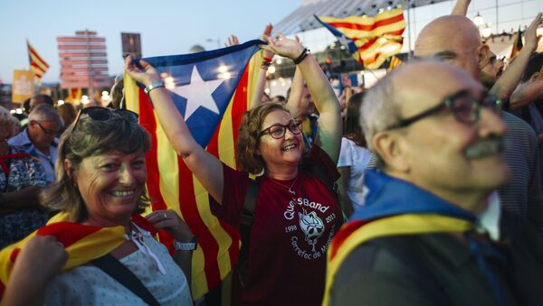 Акция в Барселоне, посвященная референдуму о независимости Каталонии - Sputnik Кыргызстан