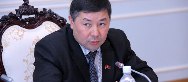 Депутат ЖК шестого созыва Канатбек Исаев - Sputnik Кыргызстан