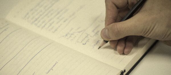 Жүрөктү калбыр кылмай болушту!.. Жазма акындардын жаш мууну кимдер? - Sputnik Кыргызстан