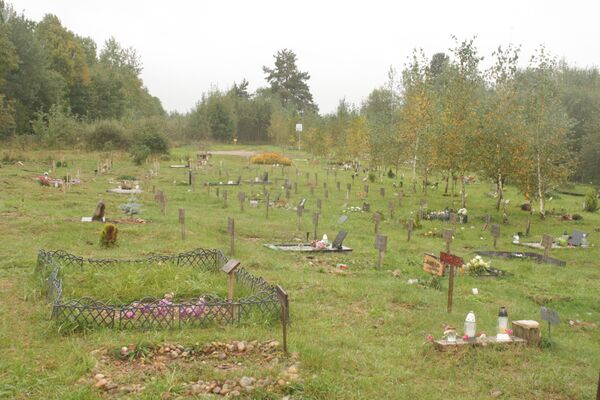 Специальное кладбище для животных в Вильнюсе - Sputnik Кыргызстан