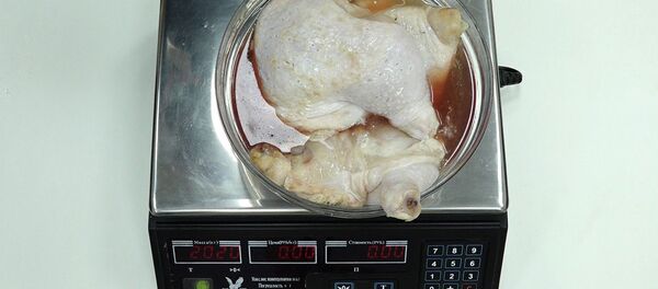 Самые невыгодные замороженные продукты из бишкекского супермаркета - Sputnik Кыргызстан