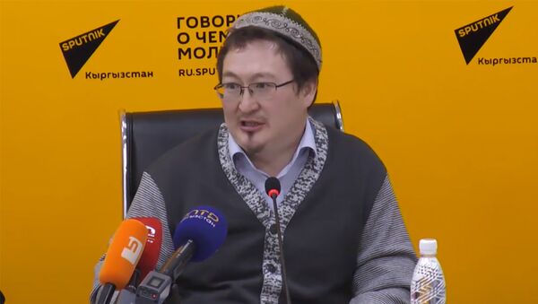 Почему мусульмане отказываются от прививок — видеоответ Кадыра Маликова - Sputnik Кыргызстан