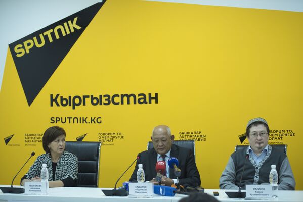 Пресс-конференция Отказ от прививок приведет к необратимым последствиям. Поясняют муфтият и Минздрав - Sputnik Кыргызстан