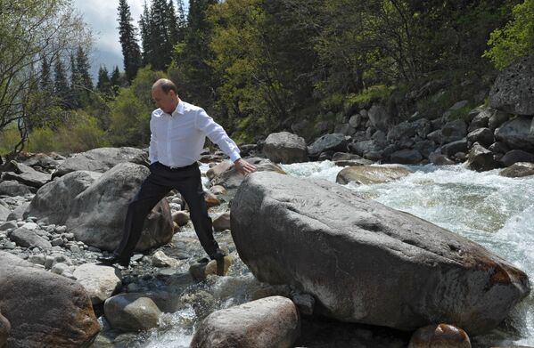 Рабочая поездка В.Путина в Киргизию - Sputnik Кыргызстан