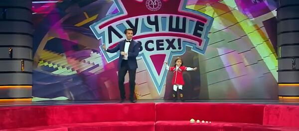 Маленькая кыргызстанка поразила зрителей на шоу Галкина Лучше всех - Sputnik Кыргызстан