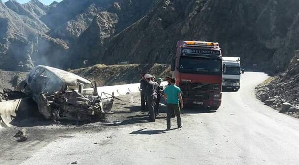 ДТП на 424-м километре автодороги Бишкек — Ош - Sputnik Кыргызстан