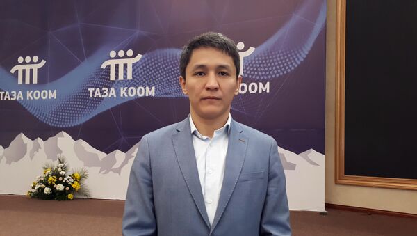 Председатель ГКИТиС Нурбек Абасканов - Sputnik Кыргызстан