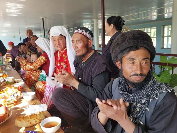 Шесть семей этнических кыргызов приехали в Нарынскую область  - Sputnik Кыргызстан