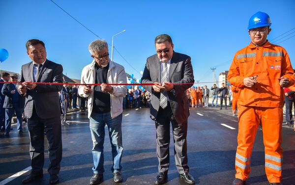 Общая длина нового сооружения — 54 метра, а ширина — 14 - Sputnik Кыргызстан