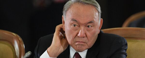 Президент РФ В. Путин принимает участие в заседании Совета глав государств СНГ Президент РФ В. Путин принимает участие в заседании Совета глав государств СНГ - Sputnik Кыргызстан