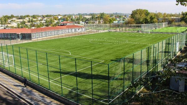 Академия футбола имени Асылбека Момунова в Оше - Sputnik Кыргызстан