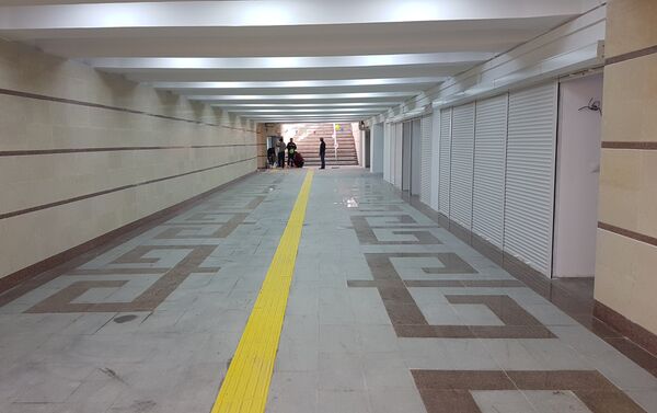 Завершился ремонт подземного перехода на пересечении проспекта Чуй и улицы Абдрахманова в Бишкеке - Sputnik Кыргызстан