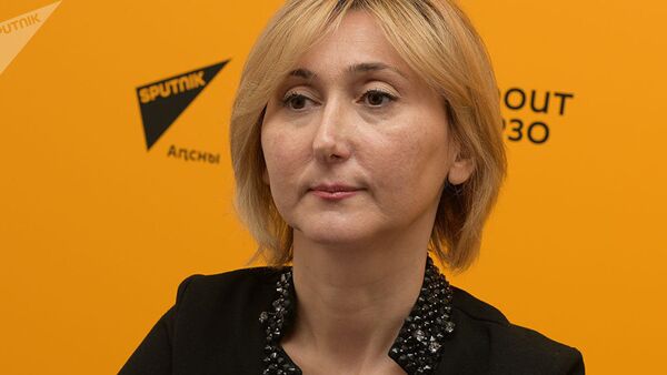 Главный врач Центра коррекции зрения Анна Кове - Sputnik Кыргызстан