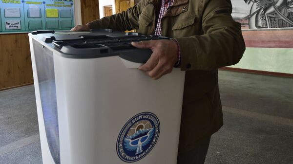 Подготовка к президентским выборам КР в селе Арашан - Sputnik Кыргызстан